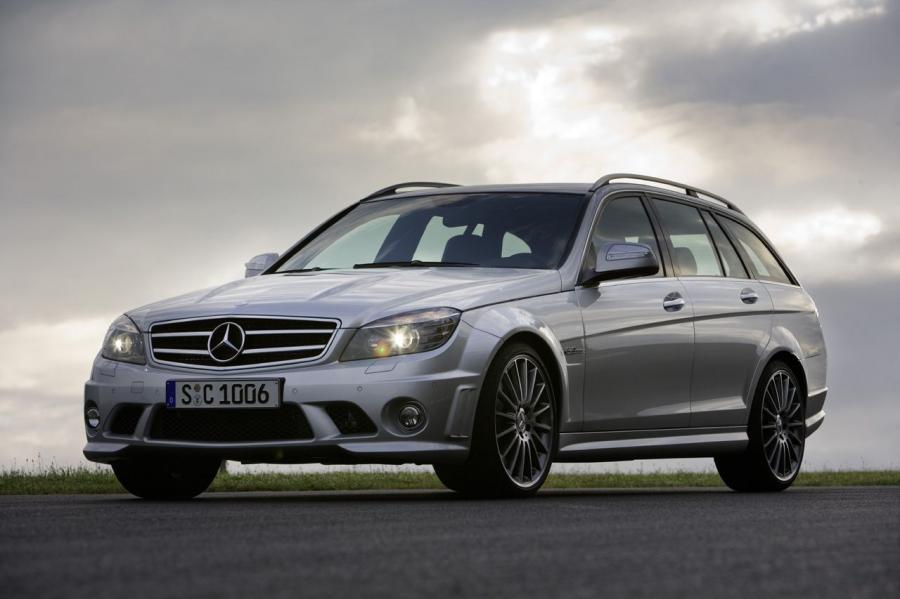  Mercedes-Benz C63 AMG Estate 2007 года  (фото 7 из 14)